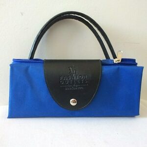 4/$15.00 Foldable shopping bag 🛍️